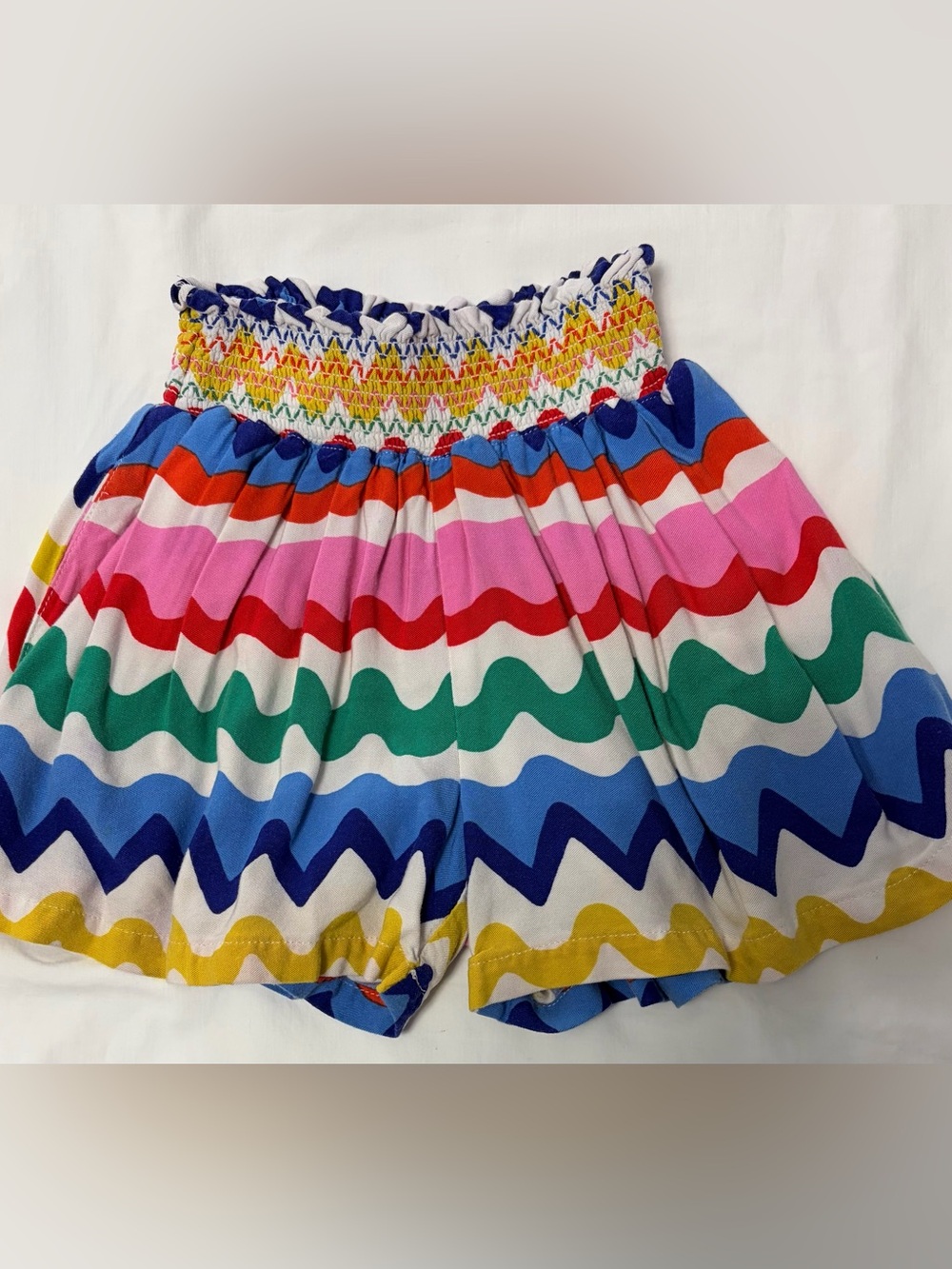 Mini Boden very full striped shorts w/side pockets sz 3-4 years EUC smoke free